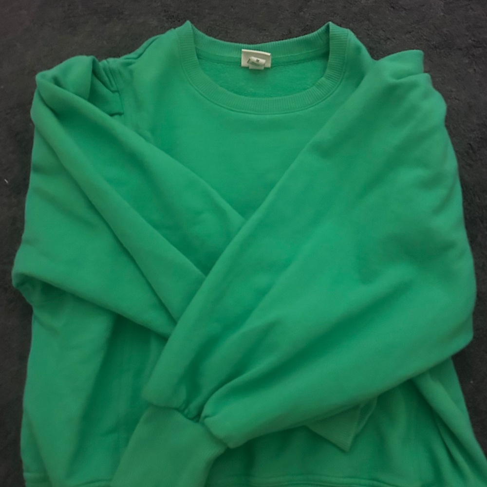 Green Bubble Sleeved Crewneck